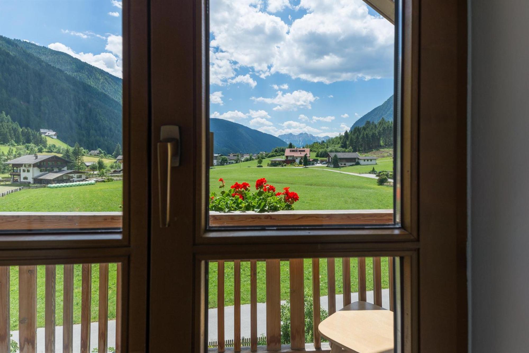 Residence Edelweiss Anterselva di Mezzo Esterno foto